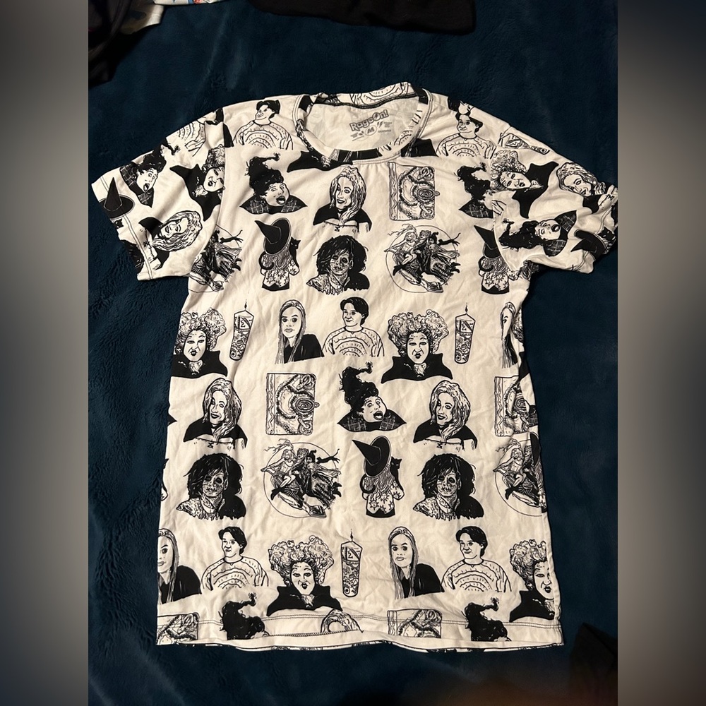 Hocus Pocus print Tshirt